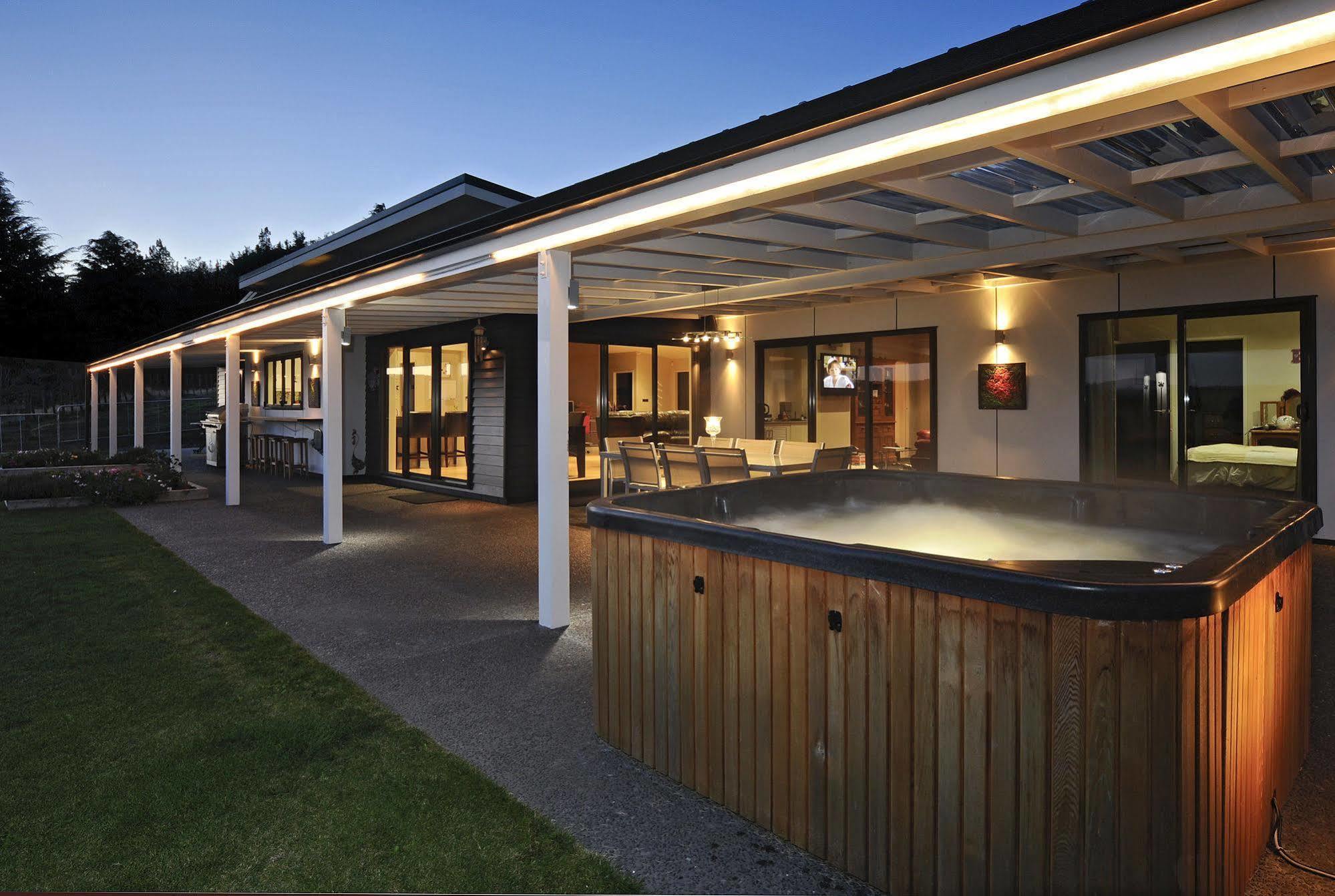 City Lights Boutique Lodge Rotorua Luaran gambar
