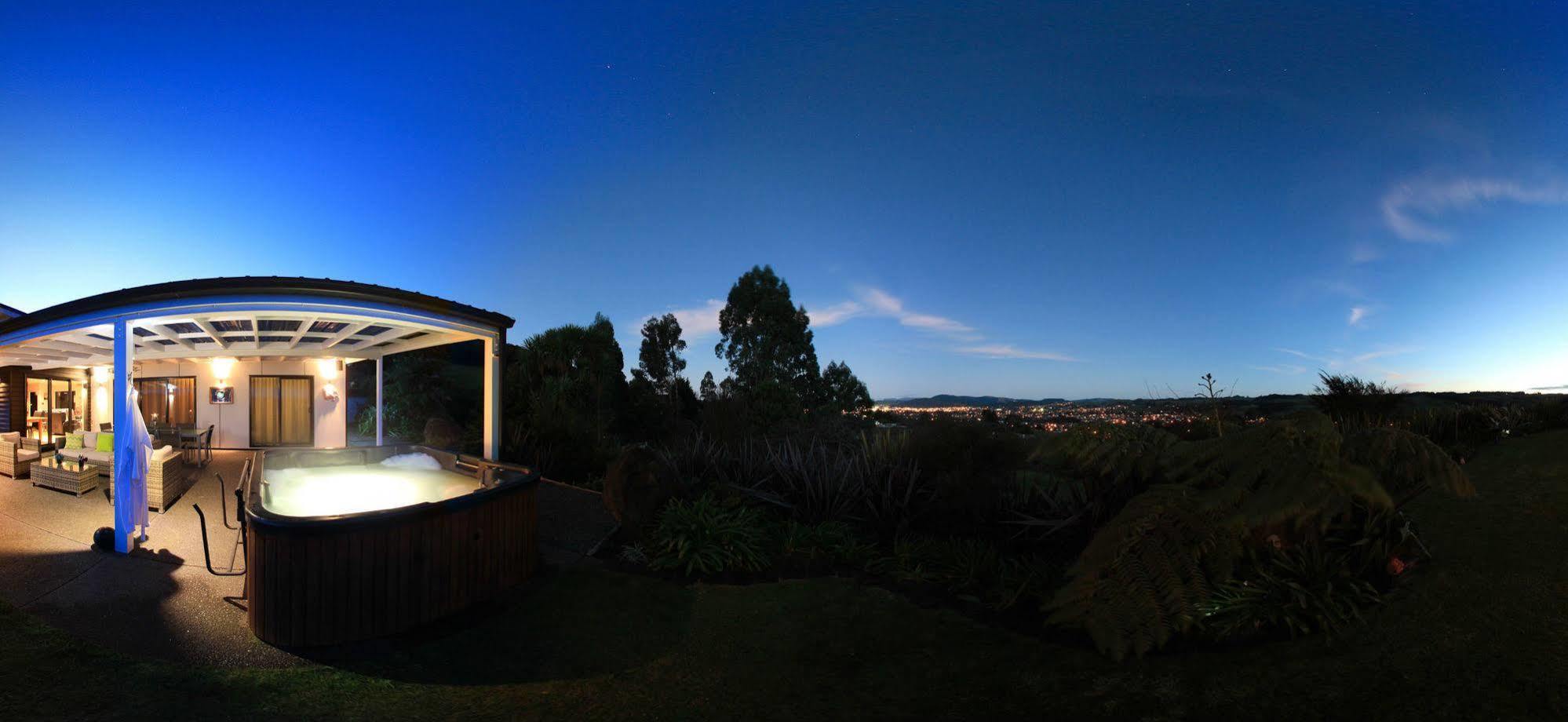 City Lights Boutique Lodge Rotorua Luaran gambar